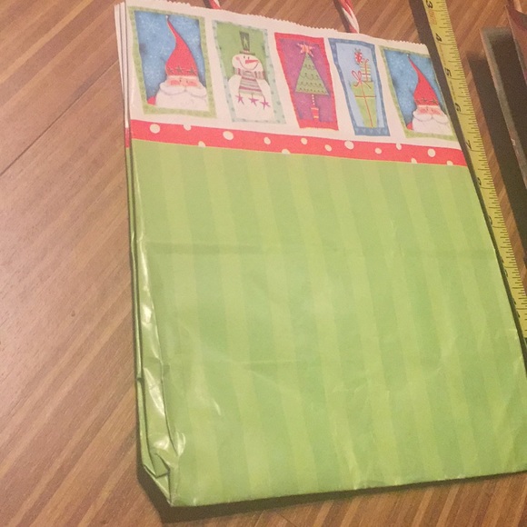 20-pc the Christmas chronicles 2 wrapping supplies - Picture 14 of 16